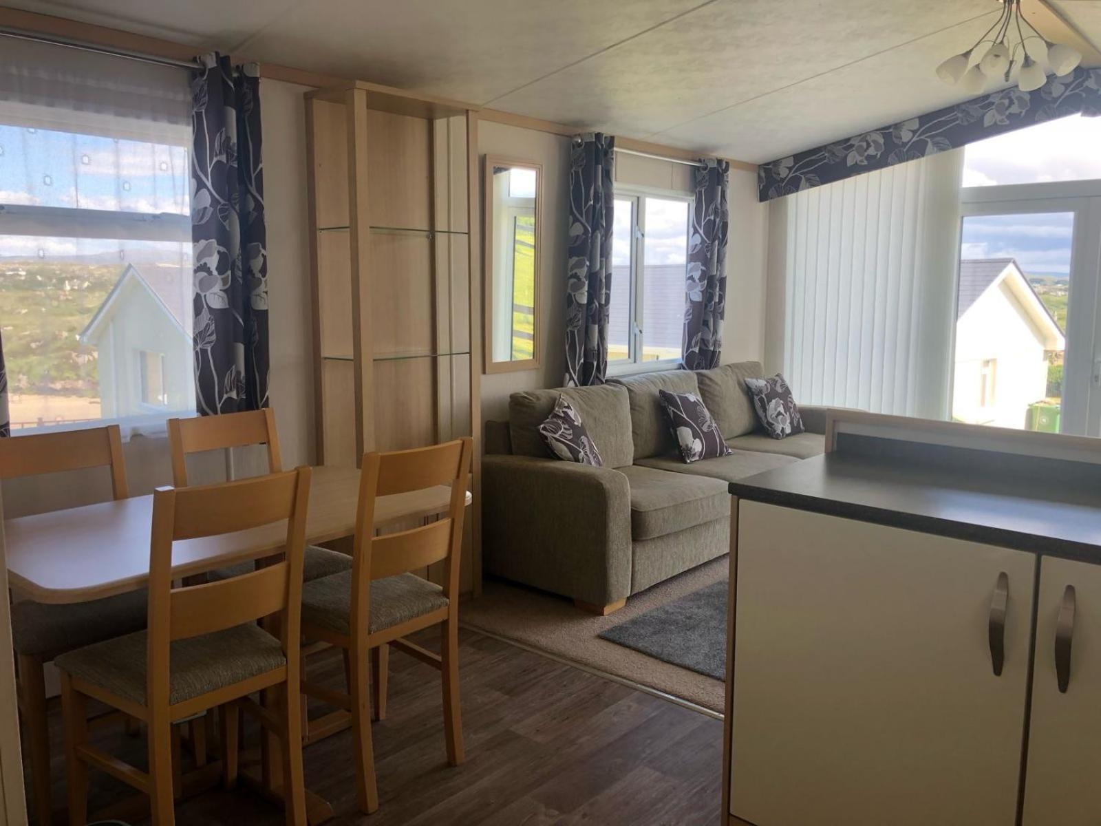 Cascade Lodge & Hot Tub F94 H0Fr Donegal Town المظهر الخارجي الصورة