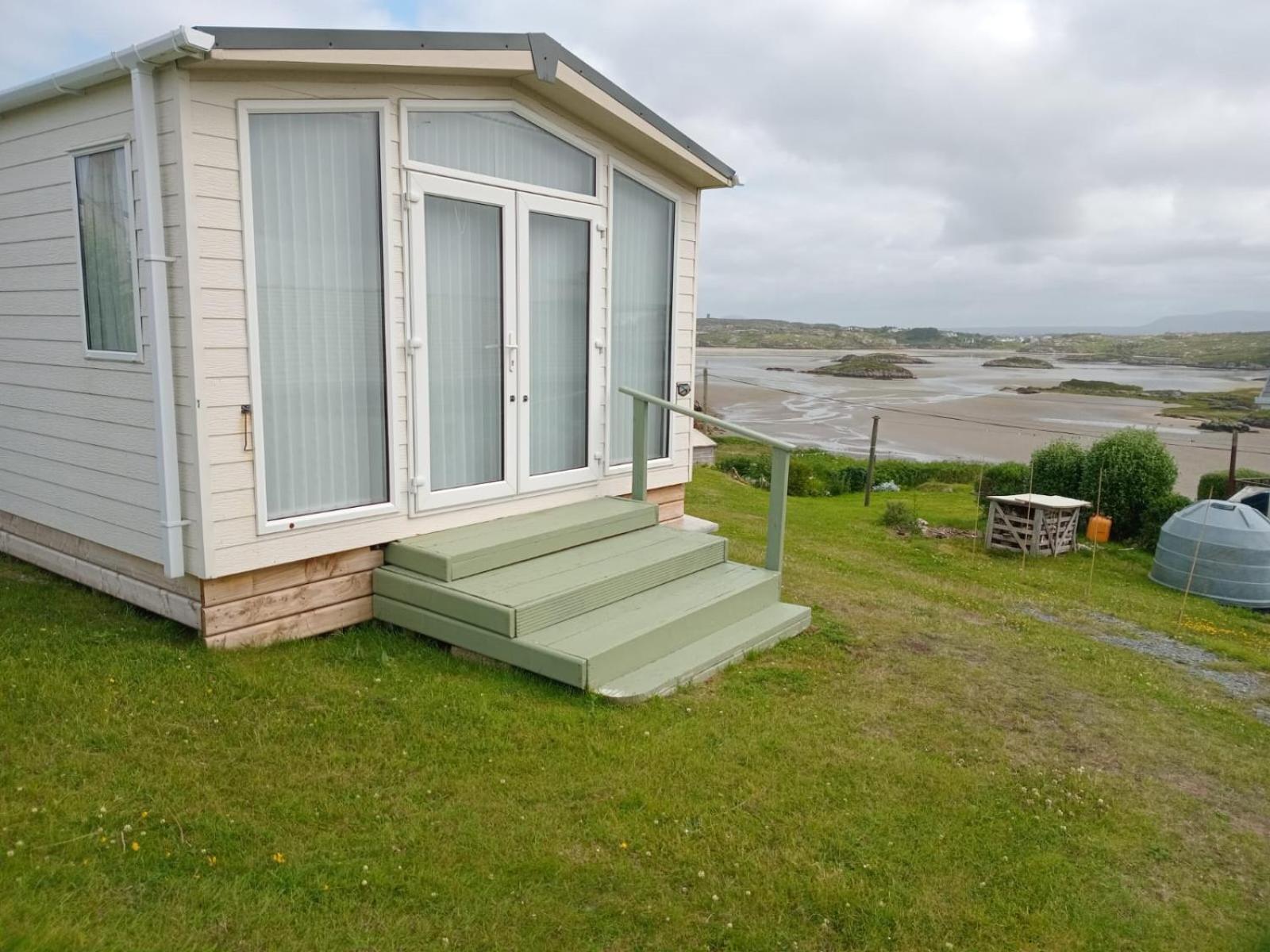 Cascade Lodge & Hot Tub F94 H0Fr Donegal Town المظهر الخارجي الصورة